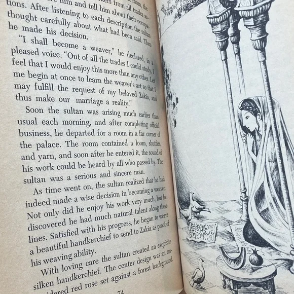 Princess Tales edited by Nora Kramer illustrated by Barbara Cooney - Picture 7 of 12